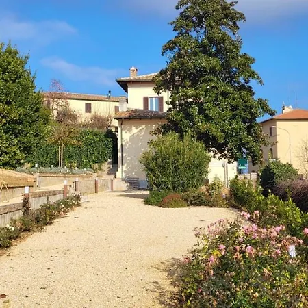 Palazzo Delle Erbe Alojamento de Acomodação e Pequeno-almoço Casole dʼElsa