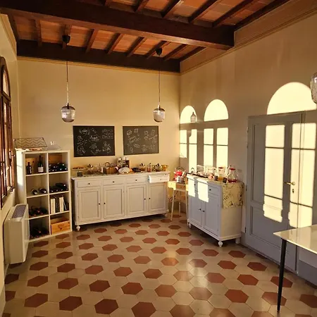 Palazzo Delle Erbe Alojamento de Acomodação e Pequeno-almoço 3*