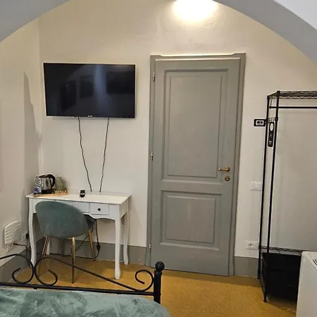 Palazzo Delle Erbe 3*